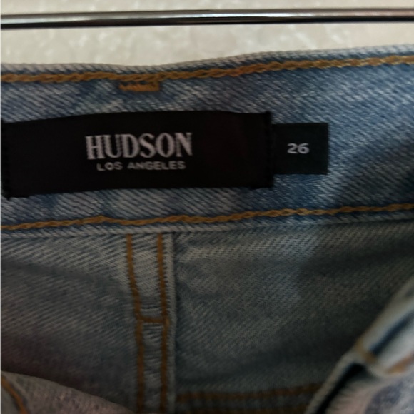 Hudson jeans denim short in size 26 - Picture 5 of 7